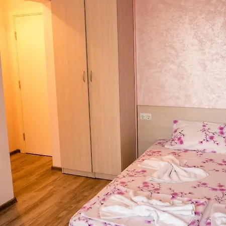 Къща за гости Богданови Къща за гости 3*